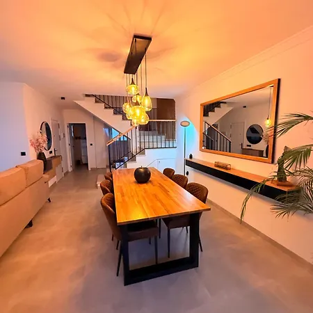 Casa Tropical *